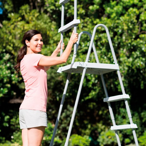Escada Piscinas  - Para Piscinas de Até 122cm
 - INTEX - Image 4